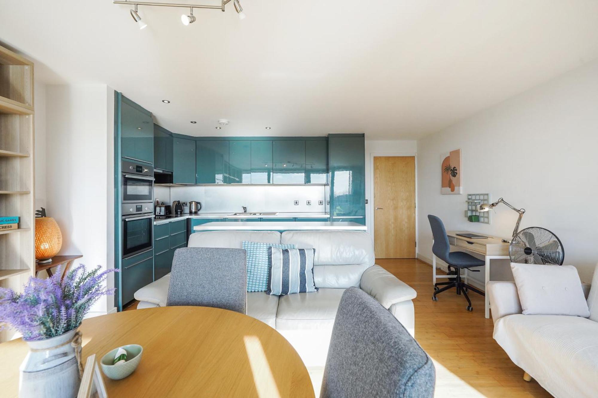 City Riverside - 2 Bedroom & Free Parking Barking  Esterno foto