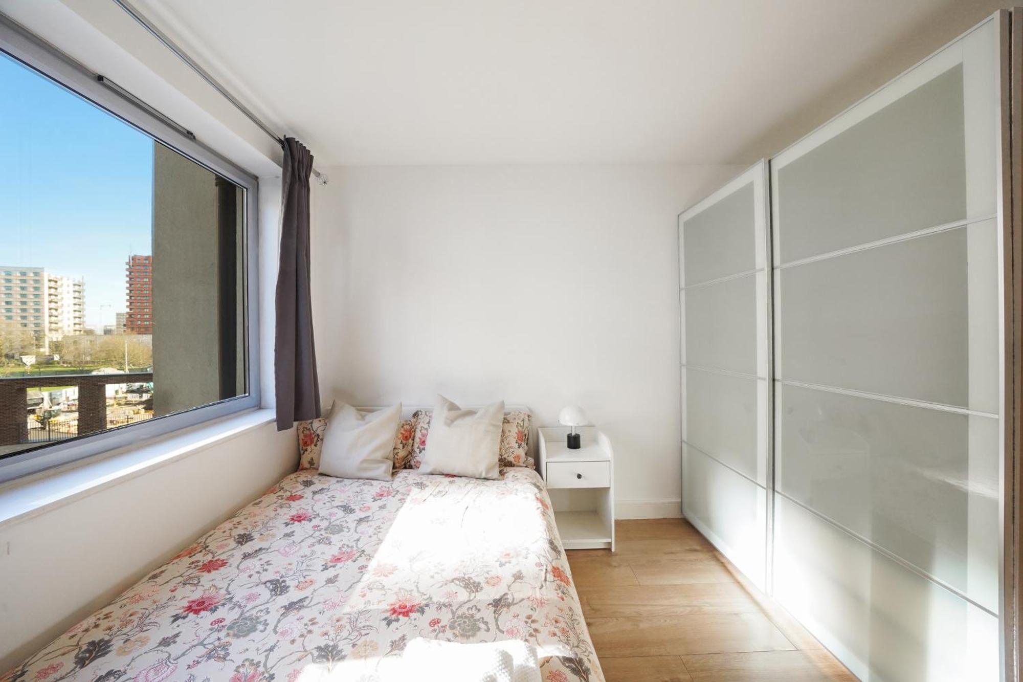 City Riverside - 2 Bedroom & Free Parking Barking  Esterno foto